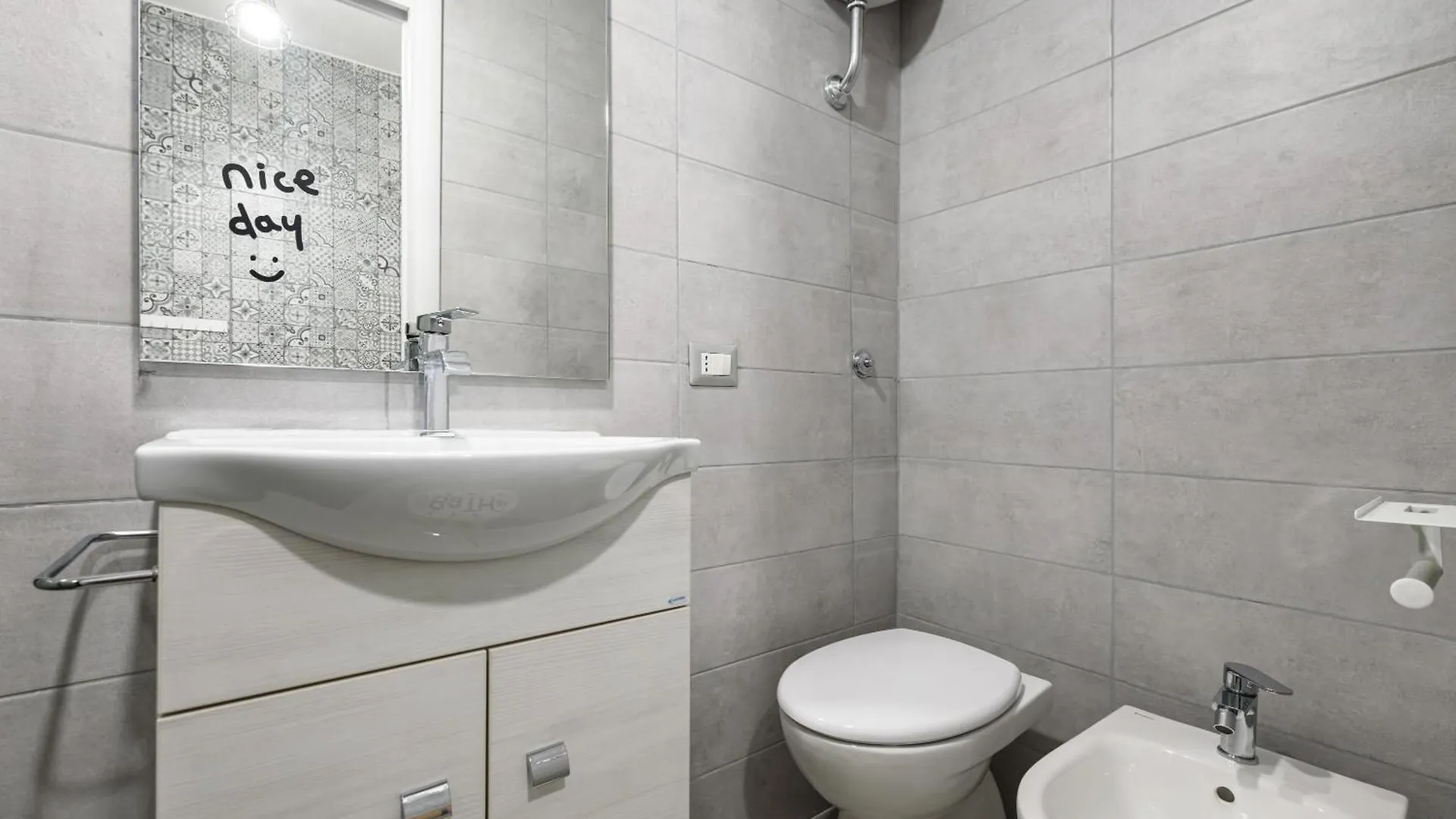 Apartment In Sanita Historic District Naples Italy